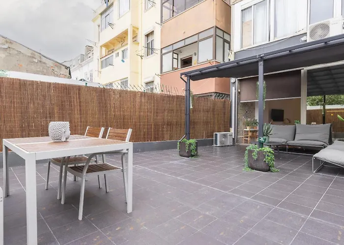 Saldanha Terrace By Lovelystay Apartmán