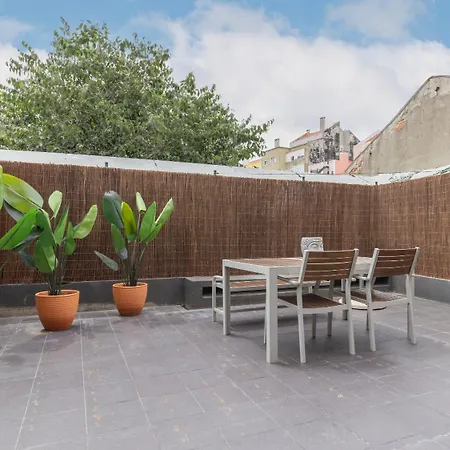 Saldanha Terrace By Lovelystay * 리스본